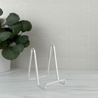 Small Silver Angled Plate Stand (4.5")