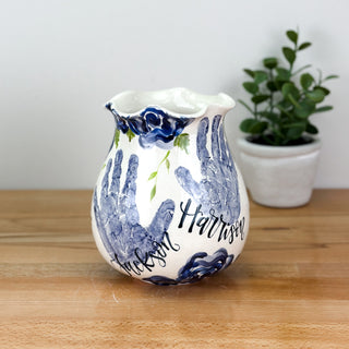 Elegant Flowers Petite Vase