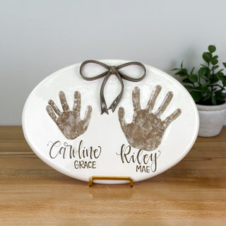 Classic Clay Bow Siblings Plaque