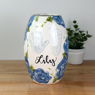 Elegant Flowers Vase
