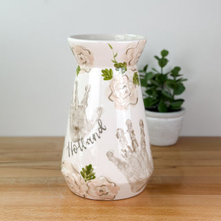 Elegant Flowers Vase