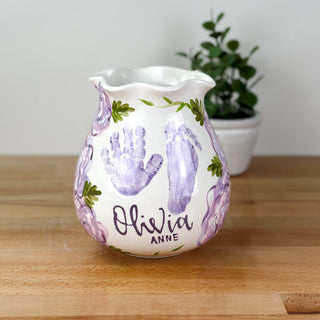 Elegant Flowers Petite Vase