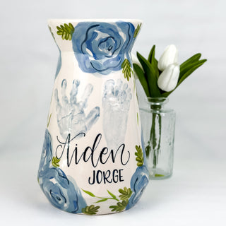 Elegant Flowers Vase