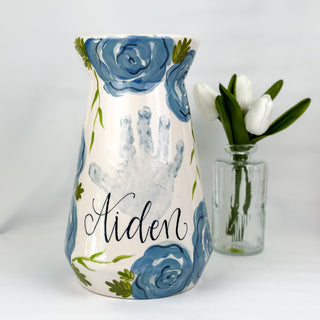 Elegant Flowers Vase