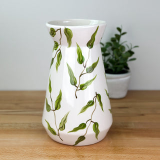 Laurels Vase