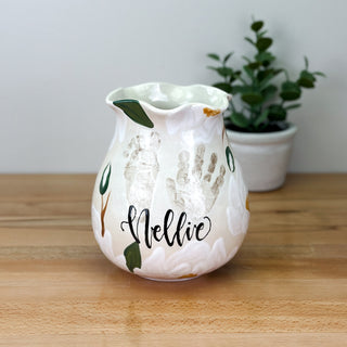 Magnolia Petite Vase
