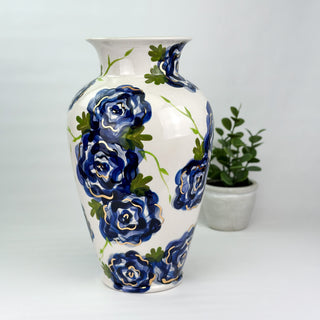 Elegant Flowers XL Vase