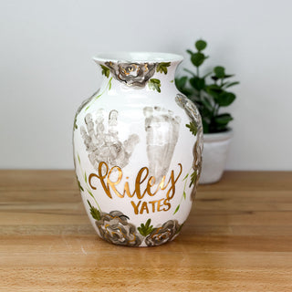 Elegant Flowers Petite Vase