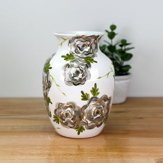 Elegant Flowers Petite Vase