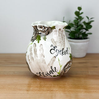 Elegant Flowers Petite Vase