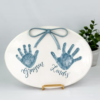 Classic Clay Bow Siblings Plaque