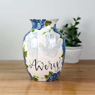 Elegant Flowers Petite Vase